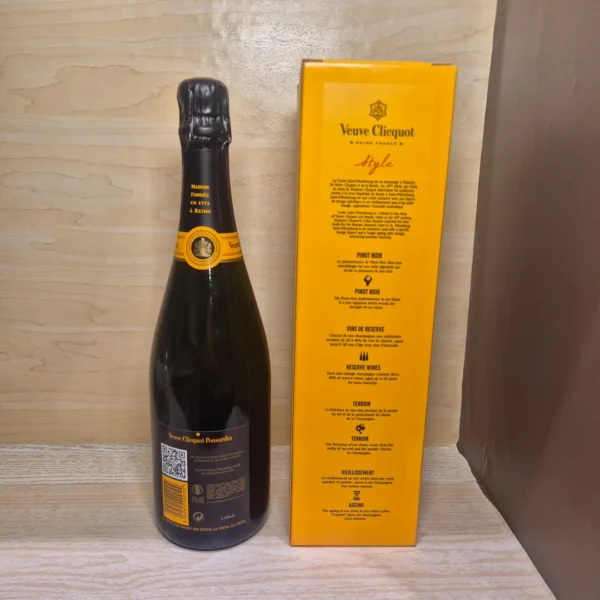 Veuve Clicquot Champagne Brut Yellow Label